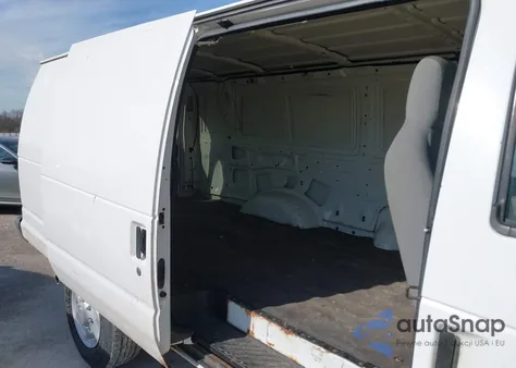 2006 Ford E-350 Super Duty Commercial/Recreational z USA, uszkodzony, nr VIN 1FTSS34L66HB03653